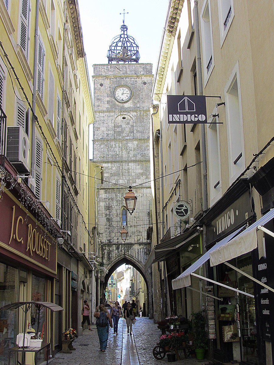 Tour de l'Horloge on the Rue des Marchands, Apt, France