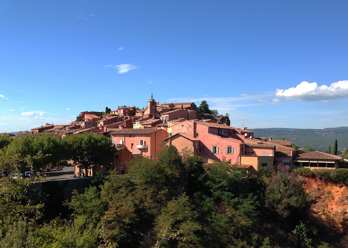 Ochre-hued village of Roussillon, Provence, France