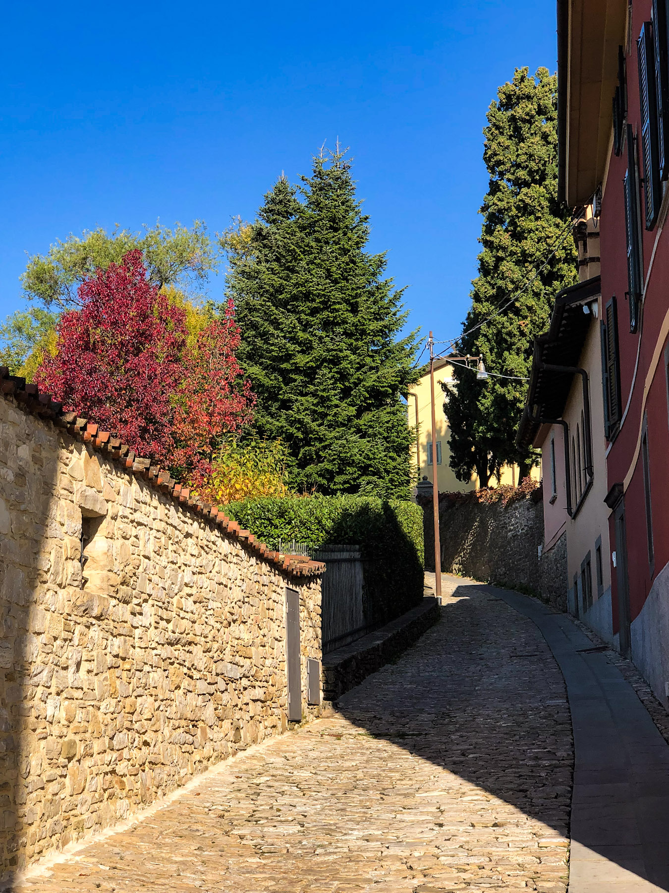 Salita dello Scorlazzone, Bergamo, Italy
