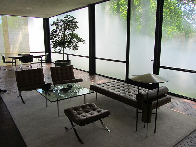 Furnite designed by Mies van der Rohe, Glass House