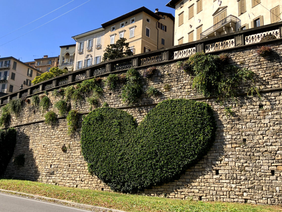 Heart Topiary | Bergamo, Italy