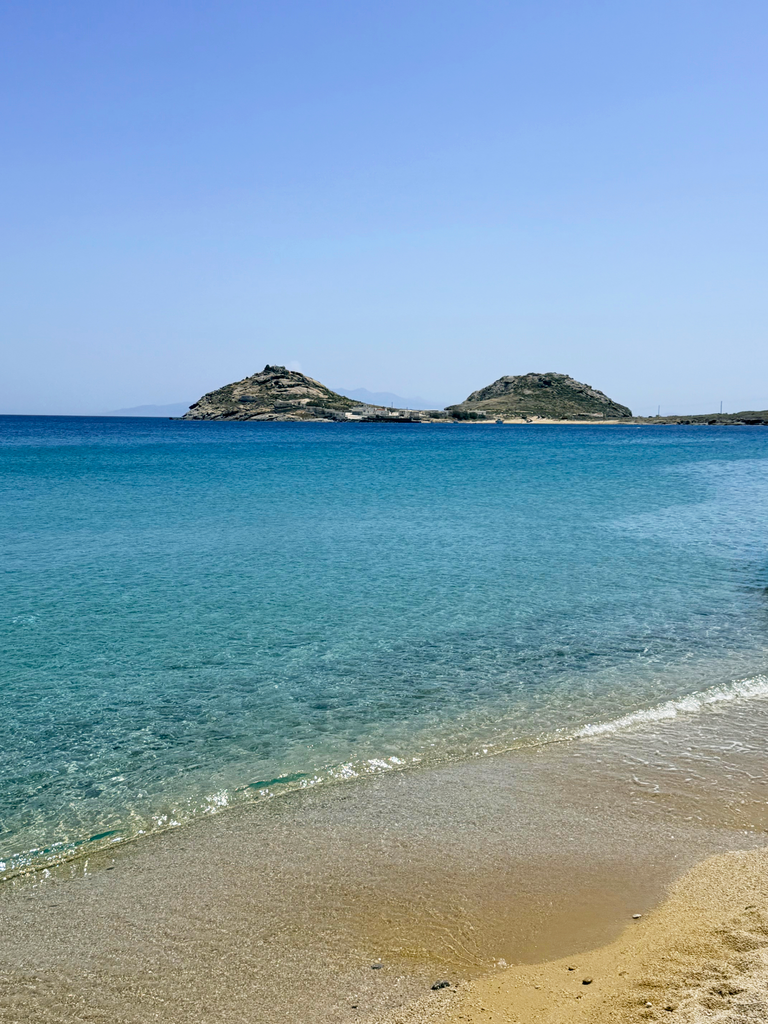 Divounia, a.k.a. Breasts of Aphrodite, at Paralia Kalafati (do you see it?) Divounia, a.k.a. Breasts of Aphrodite, at Paralia Kalafati (do you see it?)